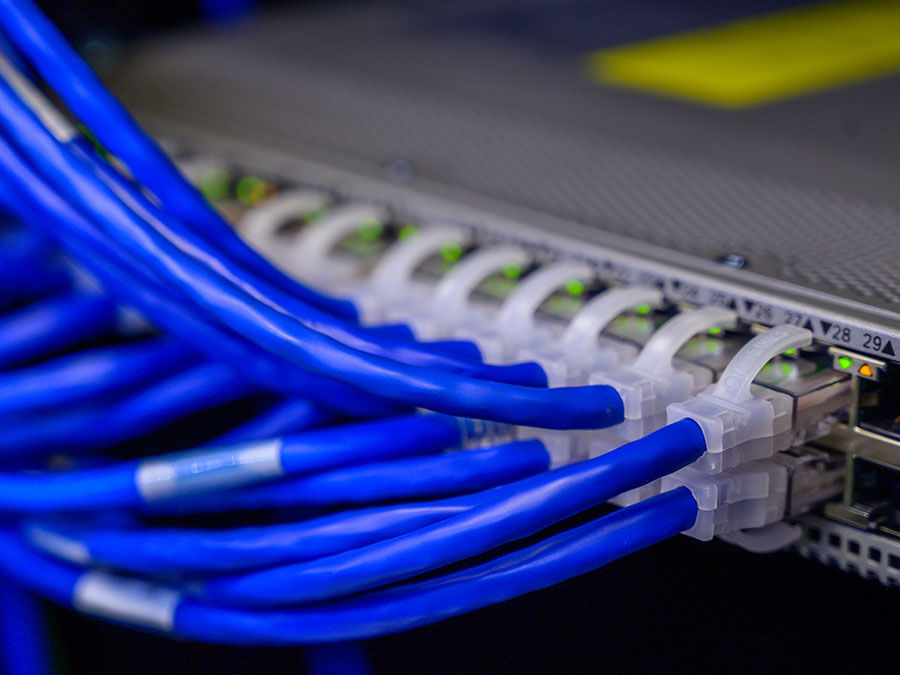 VAST TECH - Your leading IT networking and network installation company.